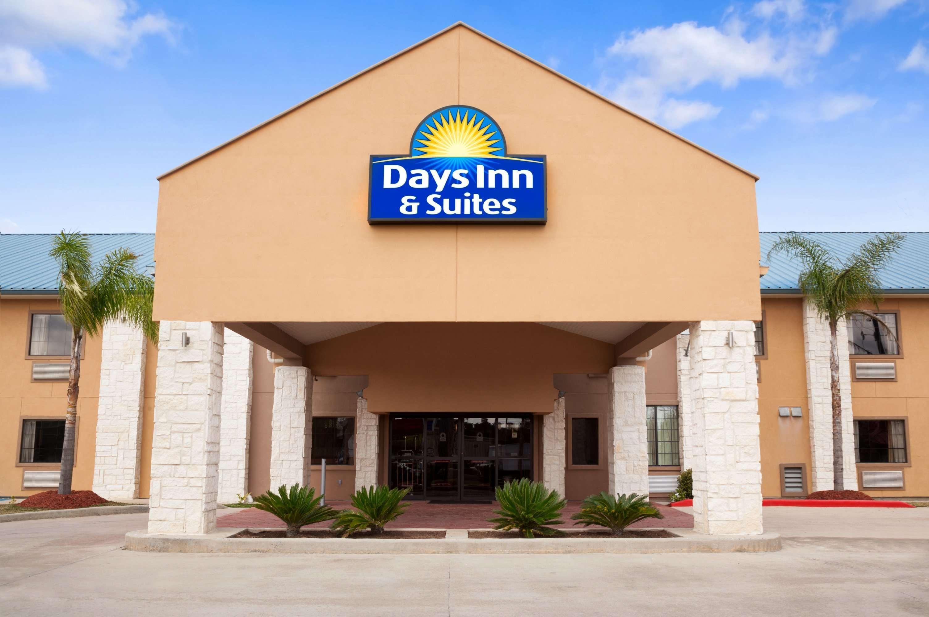 Days Inn & Suites By Wyndham Conroe North Exterior foto